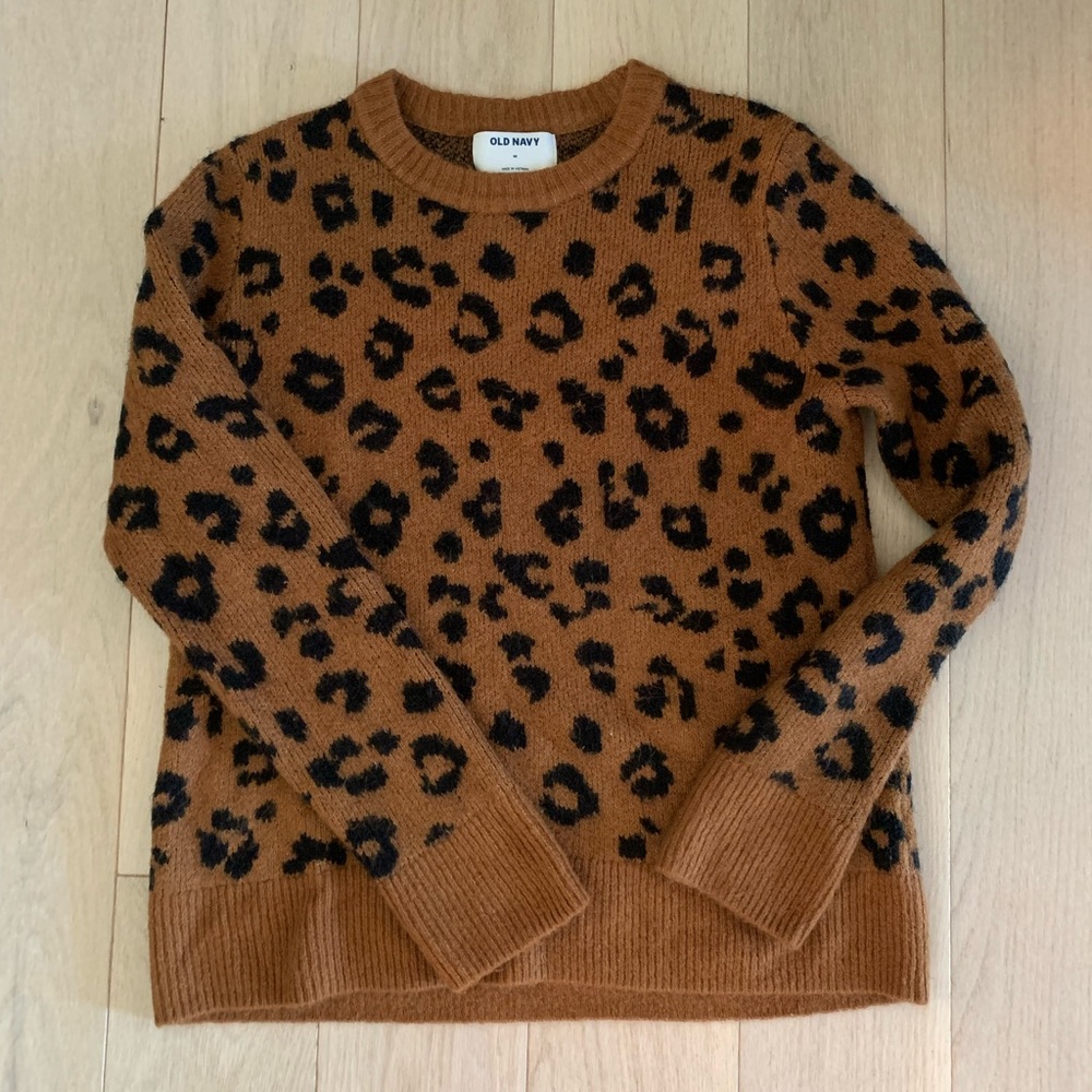 Leopard sweater from old navy size M